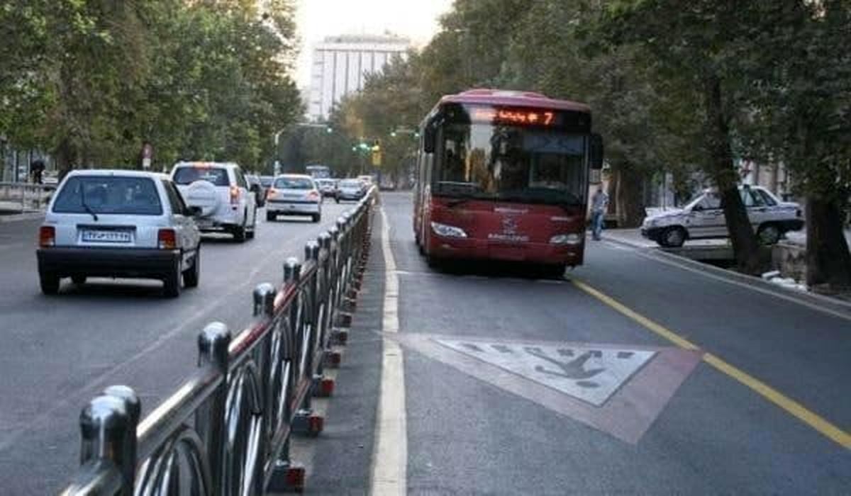 رفیوژ میانی خط ویژه BRT خیابان ولیعصر(عج) اصلاح شد