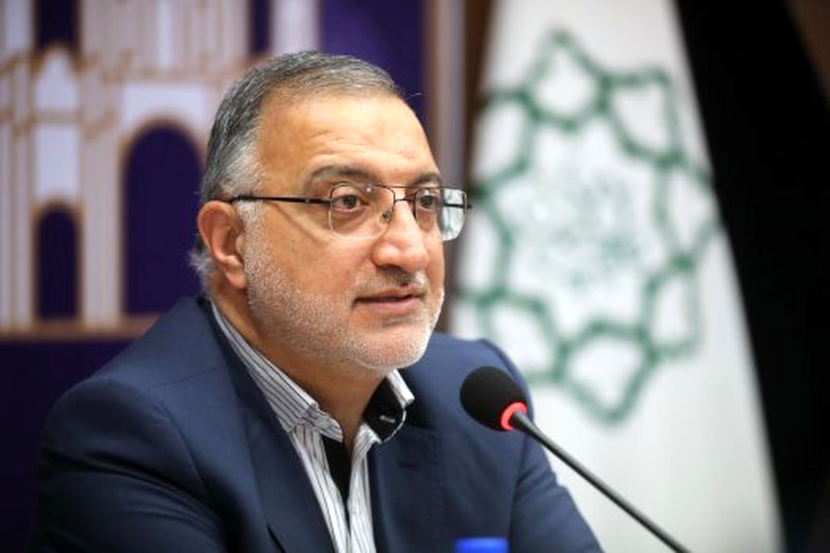شهردار تهران اعلام کرد:نرخ بلیت حملونقل عمومی افزایش نمییابد