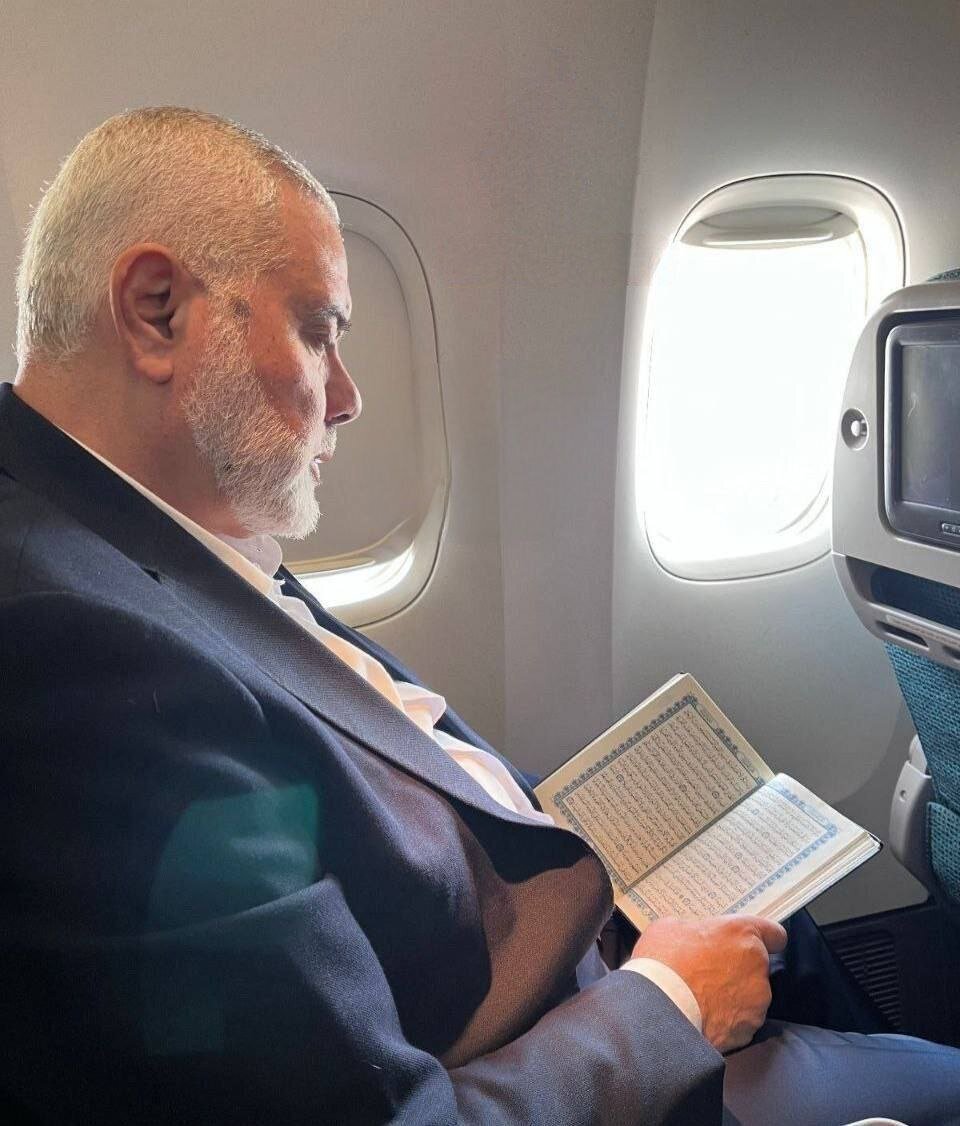 آخرین تصویر از قرآن خواندن شهید اسماعیل هنیه