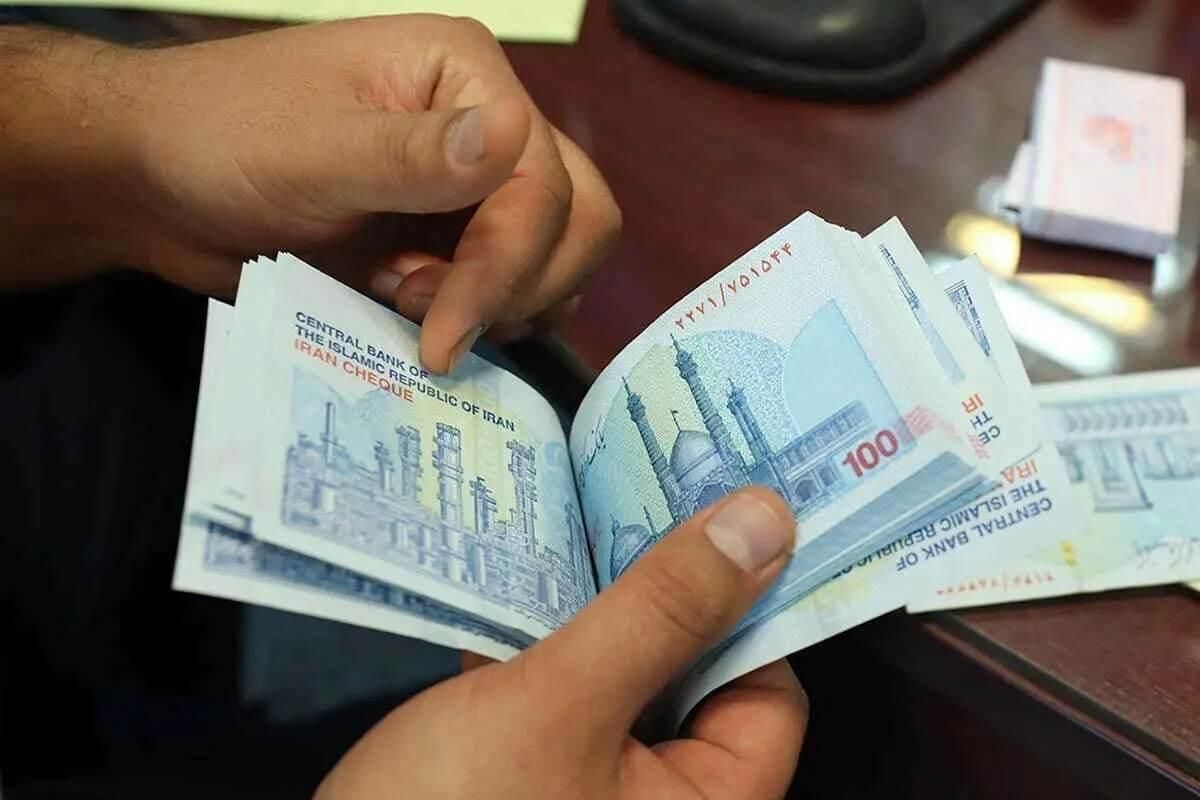ایرانی ها چقدر سپرده بانکی دارند؟