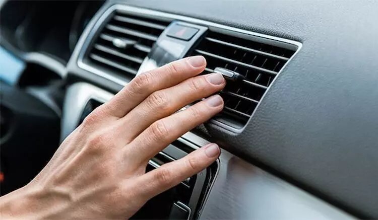 استفاده از کولر ماشین چه تاثیری بر میزان مصرف سوخت می‌گذارد؟