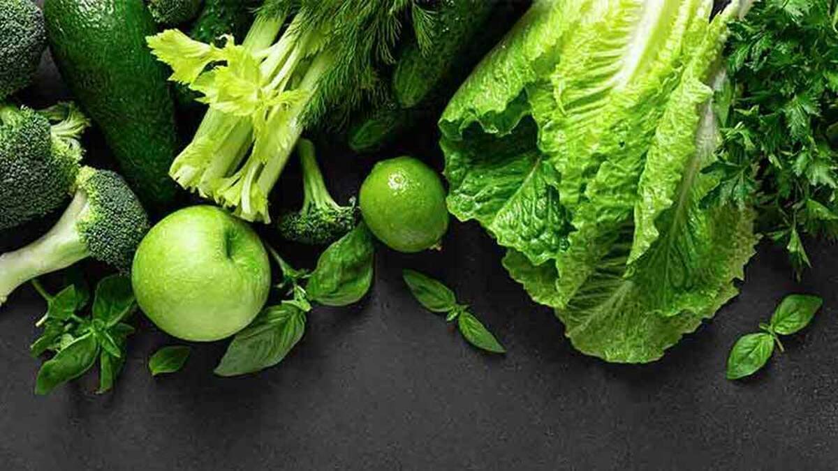 قیمت میوه از باغدار تا مصرف‌کننده چند برابر می‌شود