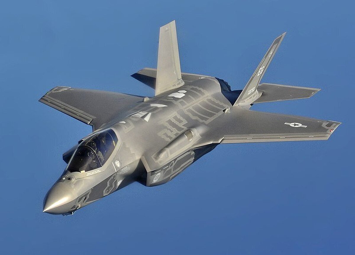 چرا همه درباره F-35 حرف می‌زنند؟  از پرواز در آسمان تا تغییر سیاست روی زمین